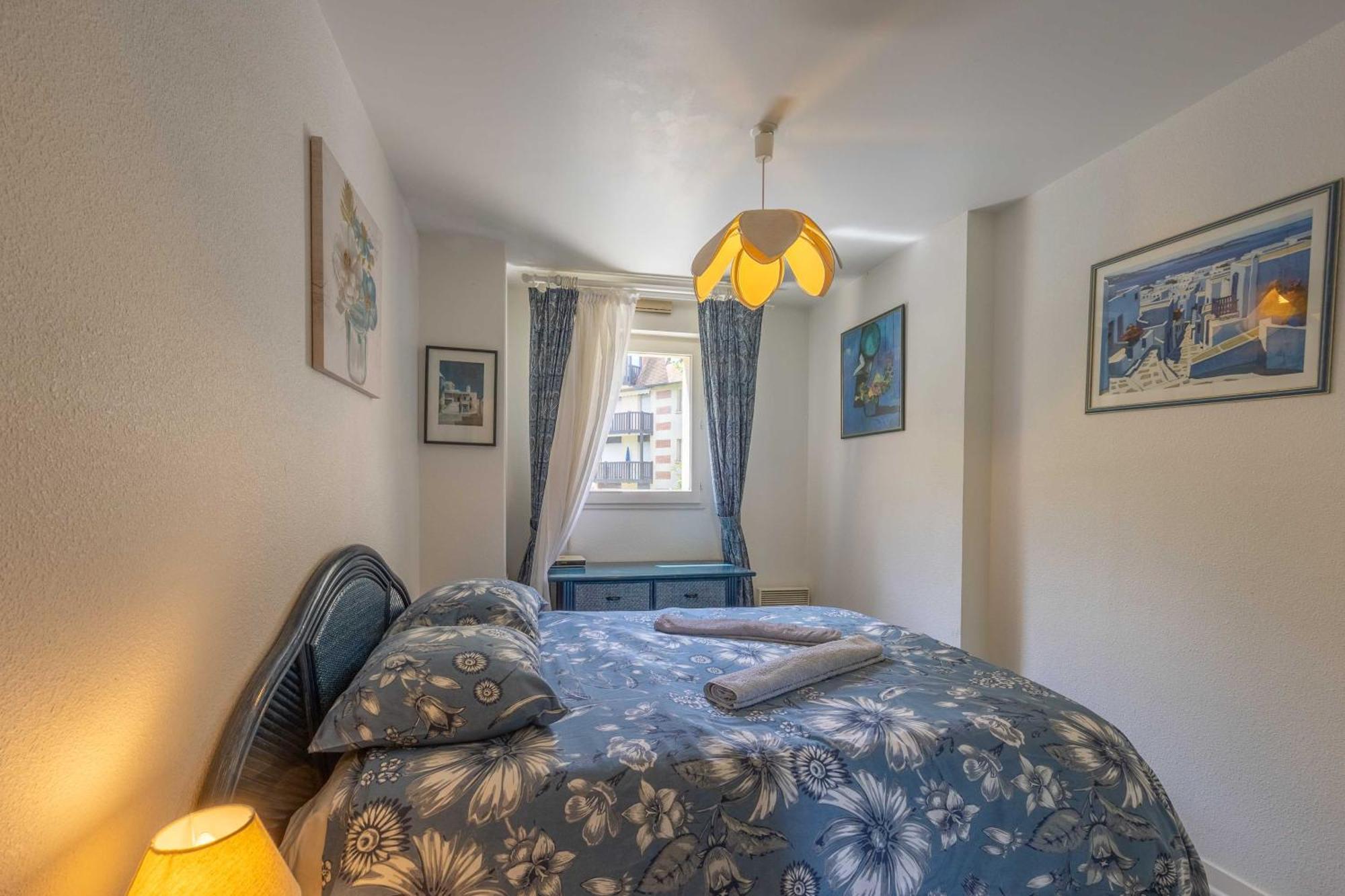 Apartment With Parking And Balcony Near The Beach Deauville Eksteriør billede